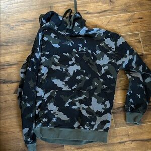 Under Armor Camouflage Men's Hoodie
Black green and gray